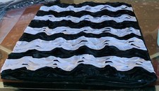 Black & White SEQUINS