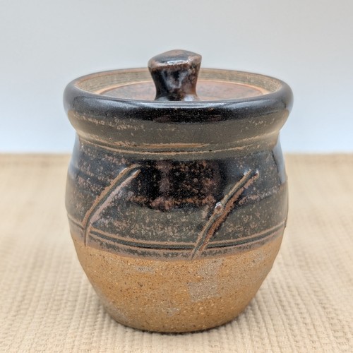 Earthenware studio art pottery - studio,