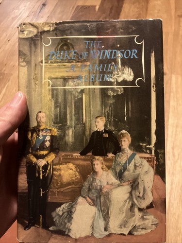 The duke windsor a family - windsor:,