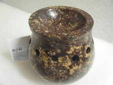 THE BODY SHOP " NATURAL