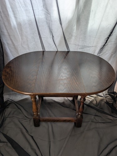 Oak drop leaf table - drop,