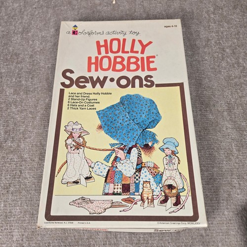 Holly hobbie sew - sew, ons