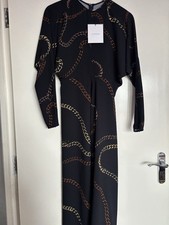 Victoria Beckam Chain Print
