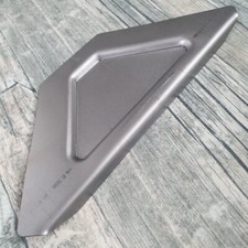 Porsche 912 Engine bay corner