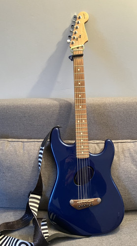 Fender stratocaster - fender,