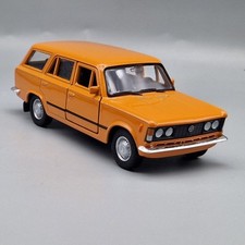 Fiat 125P Combi Diecast Model