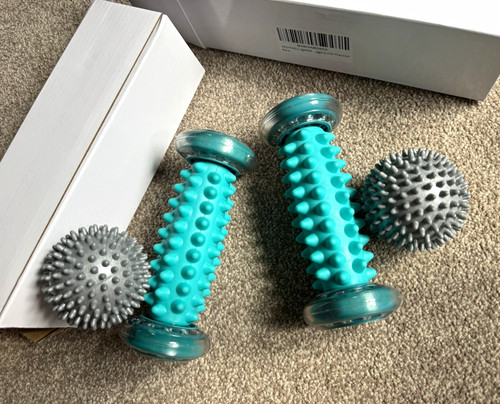 Manual deep tissue spiked - tissue,