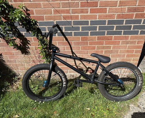 Black bmx bike 20in wheels - 20in,