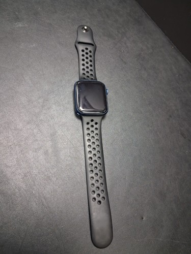 Apple watch series 44mm - 6,