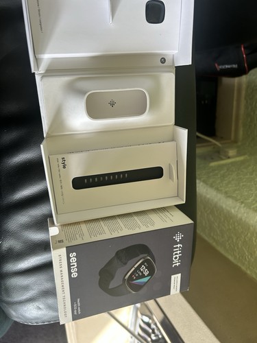 Bnib fitbit sense - fitbit, watch
