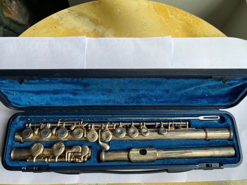 Yamaha yfl 211s flute with - yamaha,