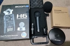 Zoom H6 Handy Recorder Bundle