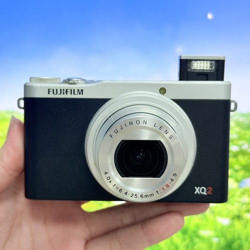 Fujifilm xq2 compact - fujifilm,