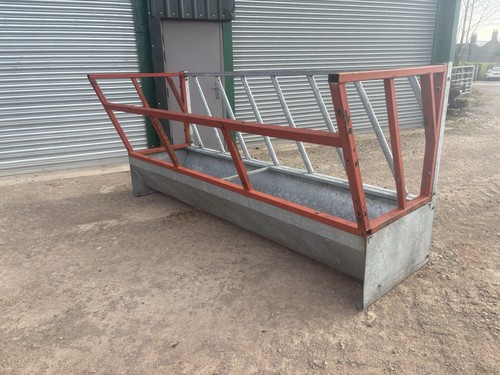 10ft cattle feed barrier - cattle,