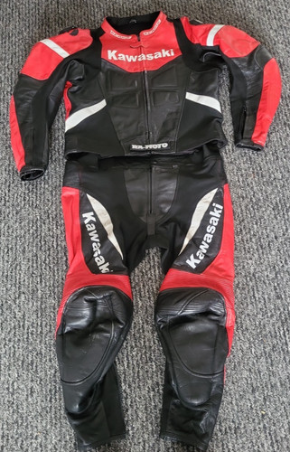 Kawasaki two piece - piece, race