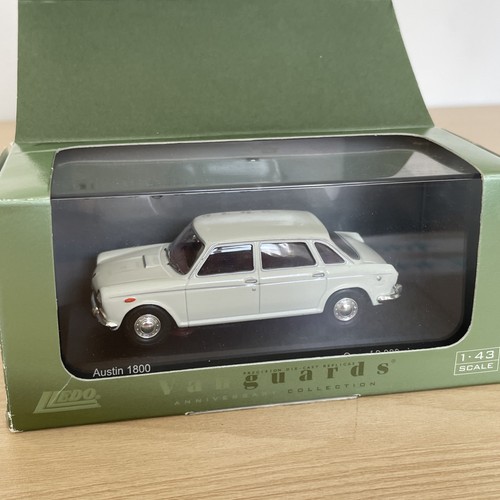 Lledo vanguards austin a1800 - lledo,