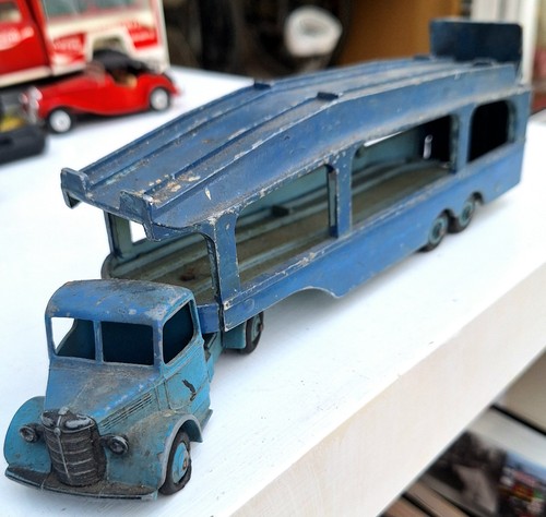 Dinky toys bedford pullmore - toys,