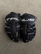 True 7x3 Hockey Gloves