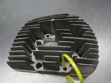 SUZUKI T500 GT500 Left Engine Cylinder Head / Cylinderhead