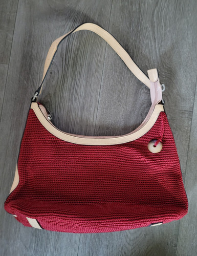 The sak y2kred shoulder - y2kred,