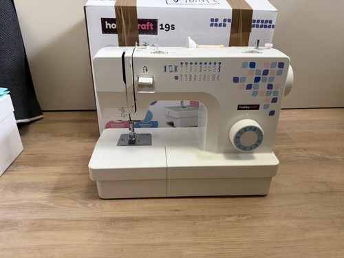 Hobbycraft 19s sewing machine - 19s,