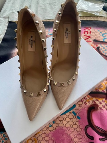 Valentino garavani rockstud - valentino,