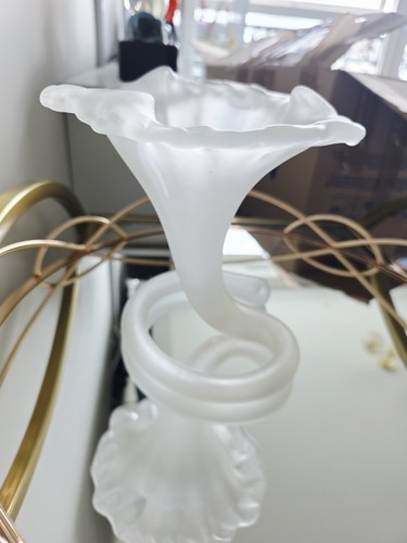 Vintage frosted glass trumpet - frosted,