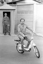 Ugo Tognazzi as the judge