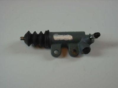 Slave cylinder clutch - cylinder,, for