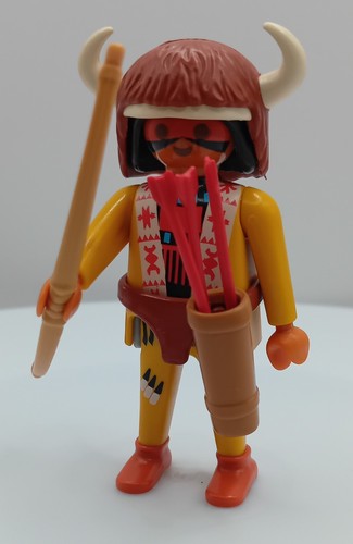 Pre owned playmobil figure - pre‑owned,