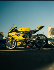 2022 Yamaha R6 Race Track Bike Top Spec