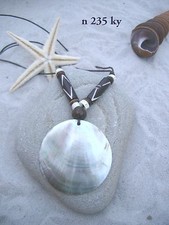 NECKLACE PENDANT LARGE ROUND