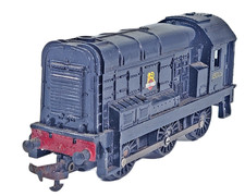 Tri-ang R152 Class 08 Diesel