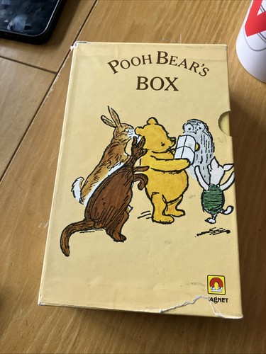 Vintage pooh bears box - vintage, winnie