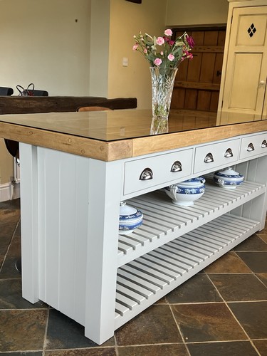 Kitchen island - kitchen,