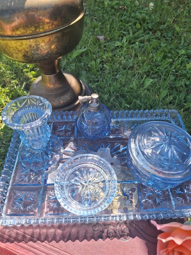 Vintage art deco - light, blue