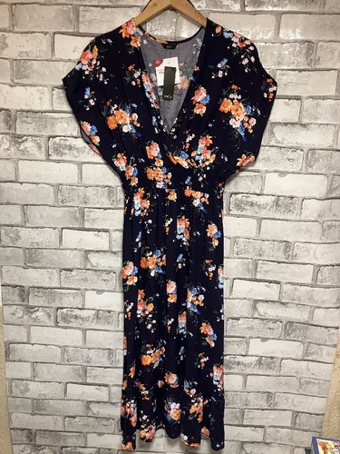 Bnwt ladies navy - ladies, m&co