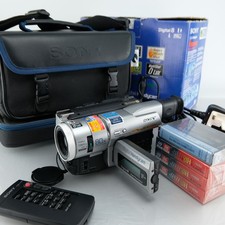 Sony DCR-TRV110E Digital Handycam CCD Camcorder 1MP MiniDV Tape Video Camera PAL