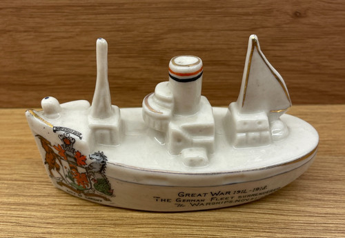 Carlton crested china - crested,