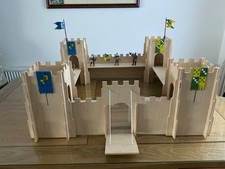 Early Learning Centre Wooden Castle with Early Learning Centre Figures