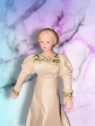 Exquisite porcelain doll - exquisite,