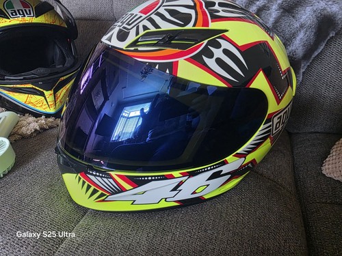 Agv valentino rossi helmet - valentino,