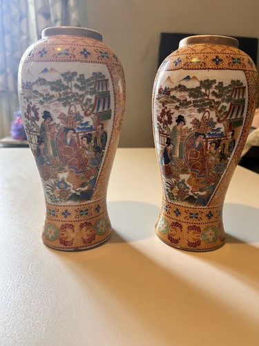 Pair vintage satsuma - of, satsuma-style