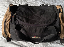 EASTPAK HOLDALL BAG WEEKEND