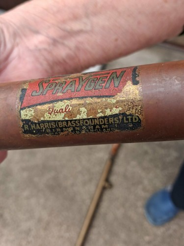 Antique brass spraygen - spraygen, garden