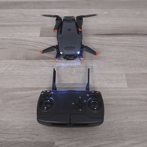 Qinux foldable camera - qinux,