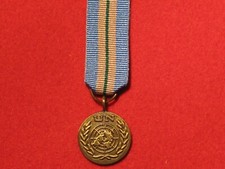 MINIATURE UNITED NATIONS UN