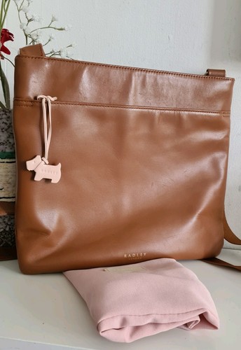 Radley leather crossbody - radley,