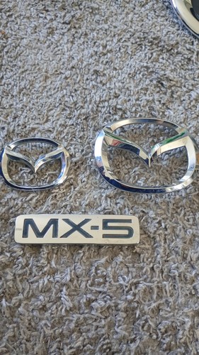 Mazda mx5 badges - mx5,