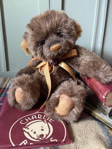 Charlie bears tiny tim - charlie,